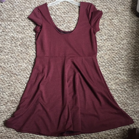 Maroon fit and flare Forever 21 dress - Picture 2 of 2